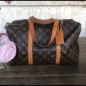 Louis Vuitton sac souple 35